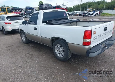 2001 Chevrolet Silverado 1500 из США, поврежденный, VIN 1GCEC14W01Z239000